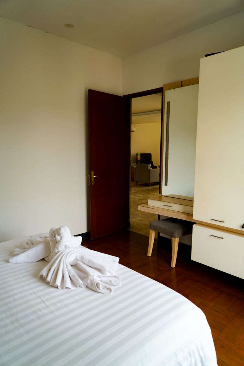 Bed and linen
